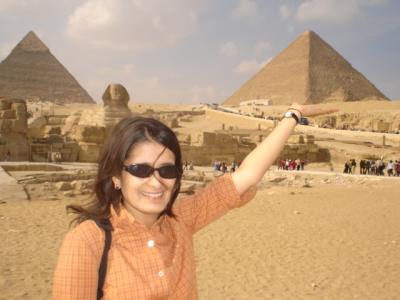 Holding the pyramid